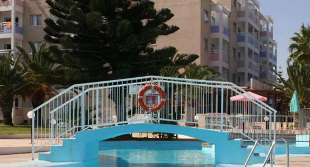 Astreas Beach Hotel Apartments Protaras 3*,
