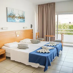 ** Hotel Cornelia Cyprus